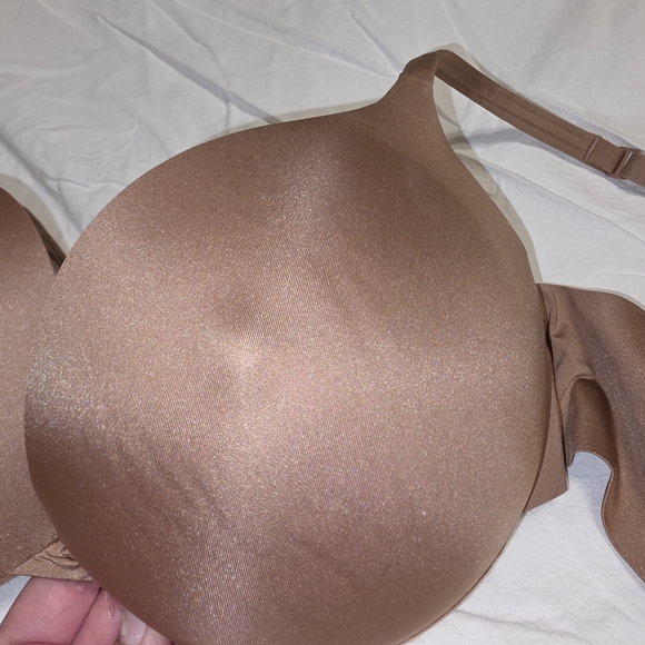 SKIMS Ultimate Nipple Push-up Bra 32DDD Bronze Kim Kardashian Seamless Bra - Picture 6 of 16